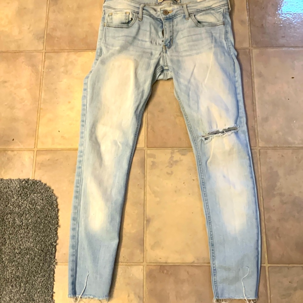Cut jeans light denim